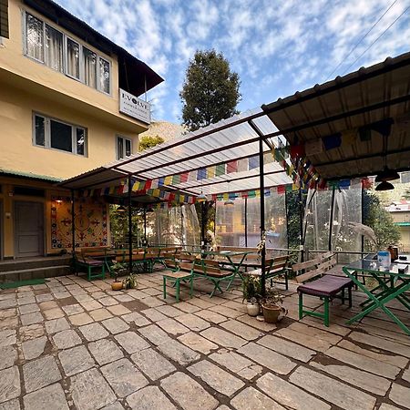 Eevolve Dharamkot - An Eco Hostel McLeod Ganj Exterior photo
