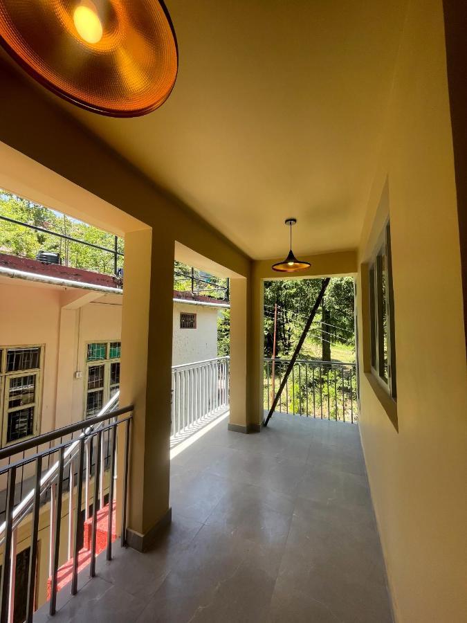 Eevolve Dharamkot - An Eco Hostel McLeod Ganj Exterior photo